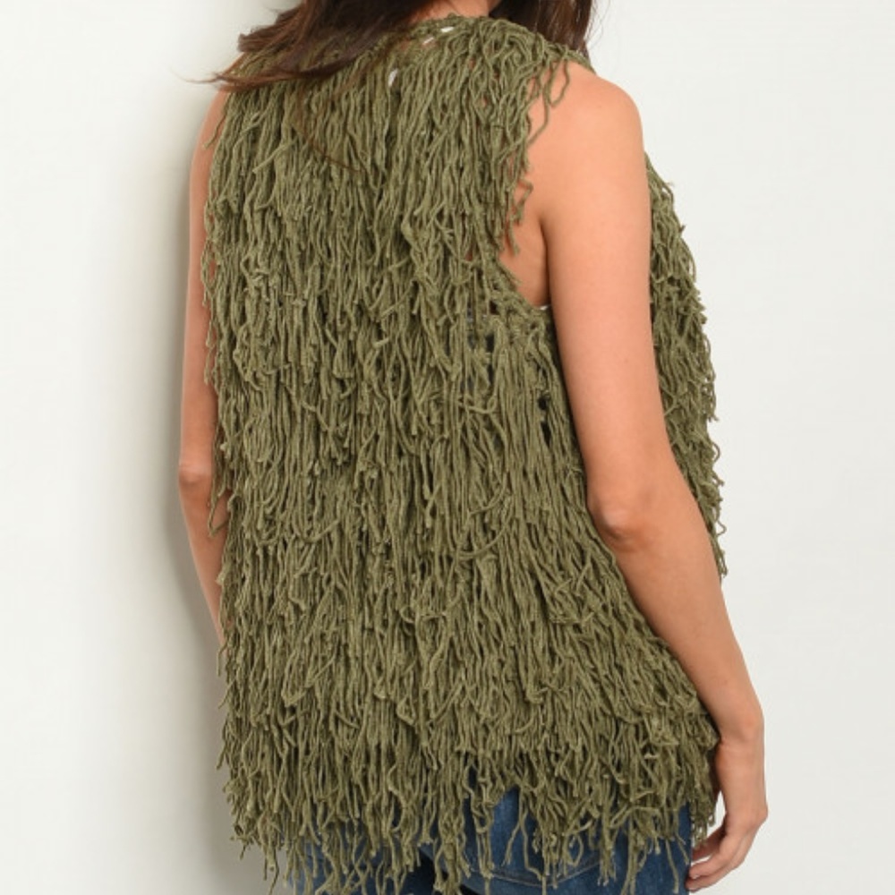 SHAGGY GREEN VEST - Picture 2 of 6